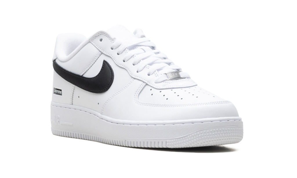 Nike Air Force 1 Low Supreme White Black